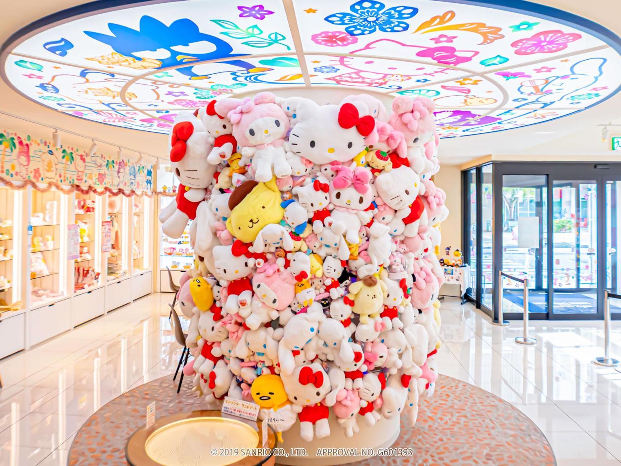 Hotel Okinawa With Sanrio Characters Naha Eksteriør billede